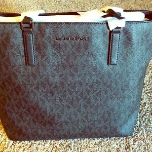 Michael Kors Black signature large Morgan tote